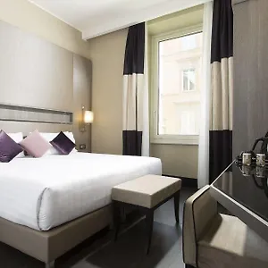 Hotel Life, Rome